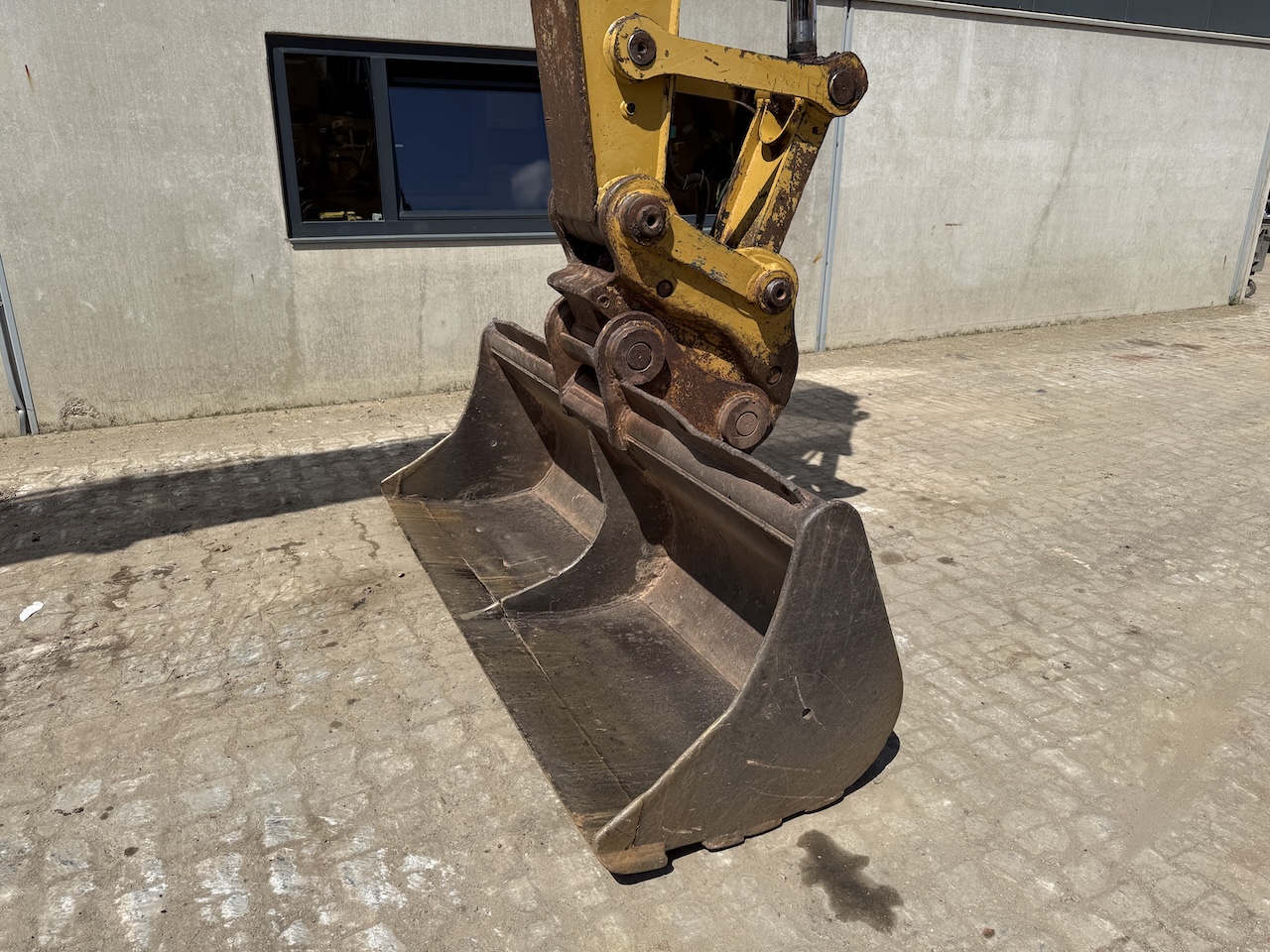 2011 Caterpillar 320DL