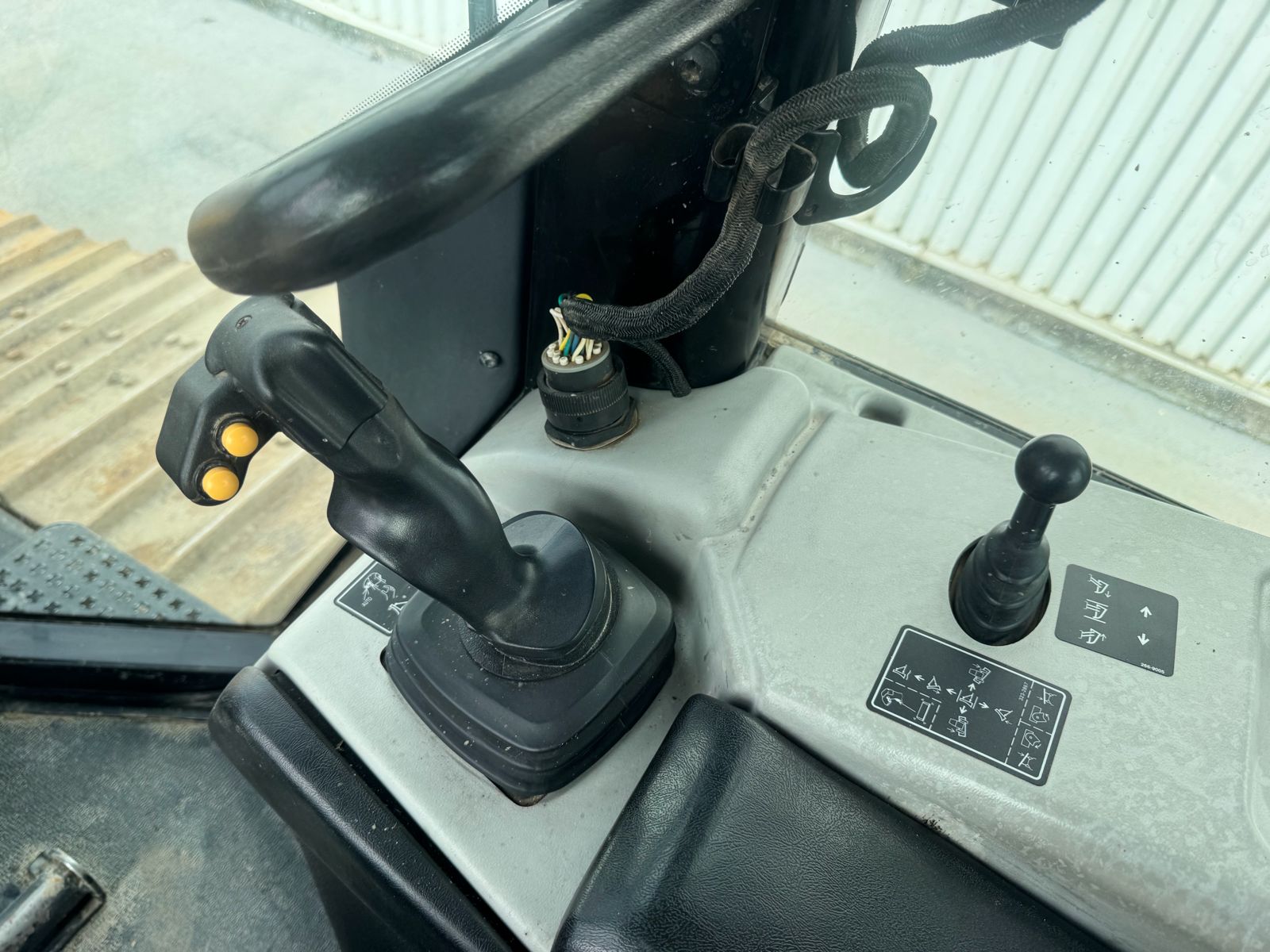 2016 CAT D6N LGP