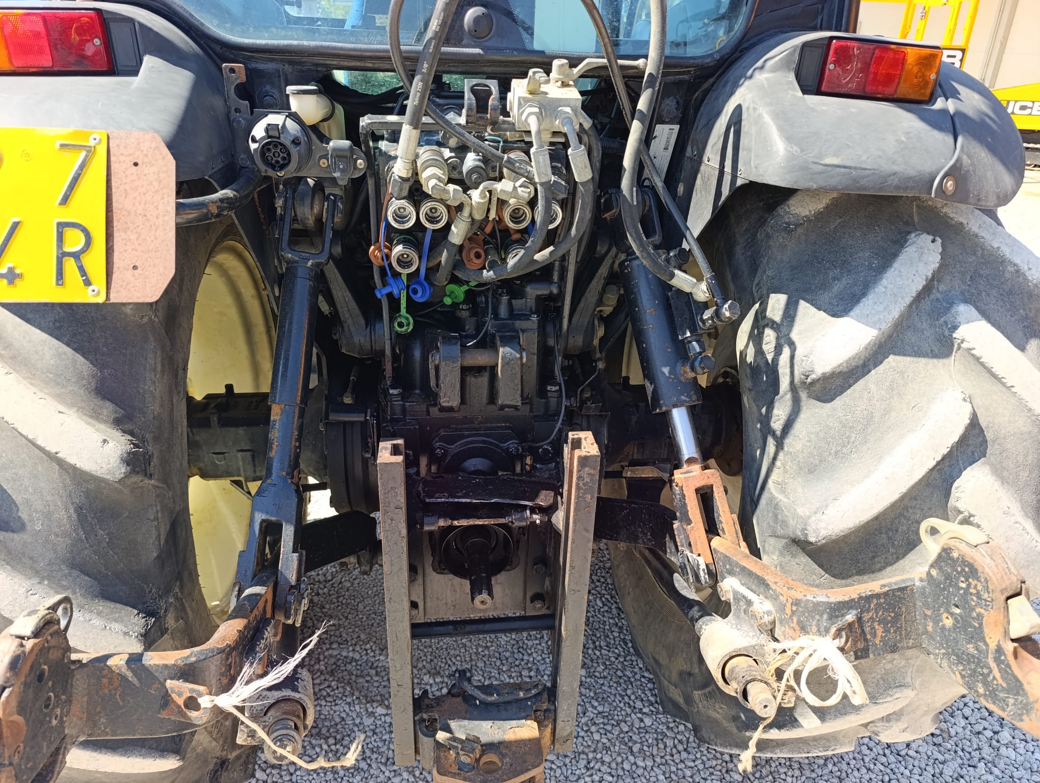 2017 NEW HOLLAND T4 105F