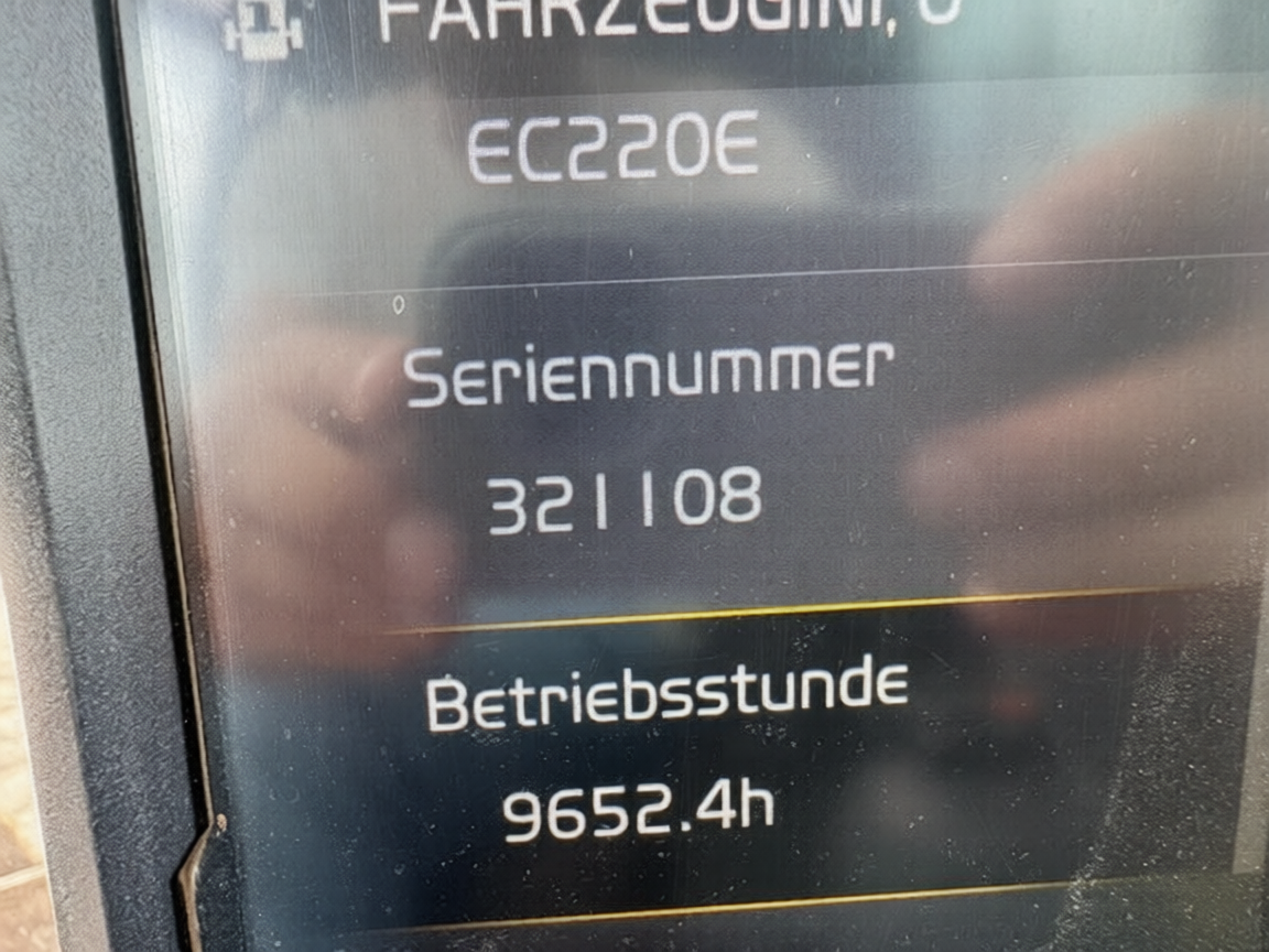 2017 Volvo EC220EL