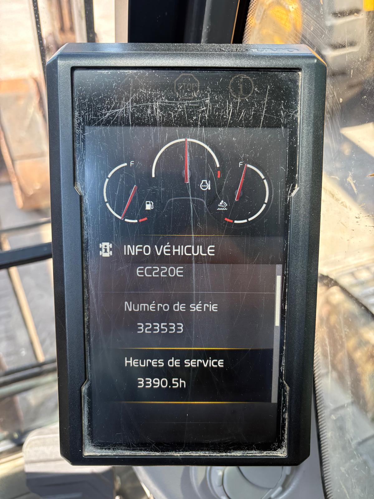 2020 Volvo EC220ELN